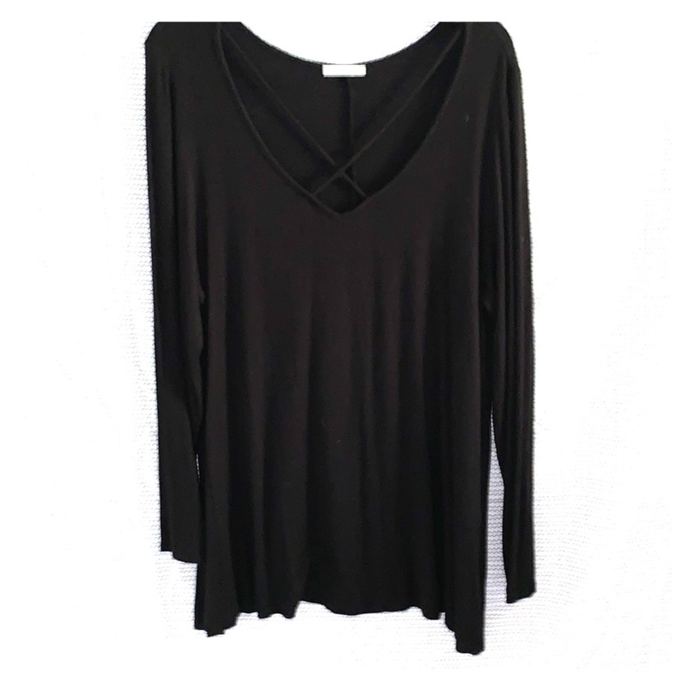 Soft, Black long sleeve top😍